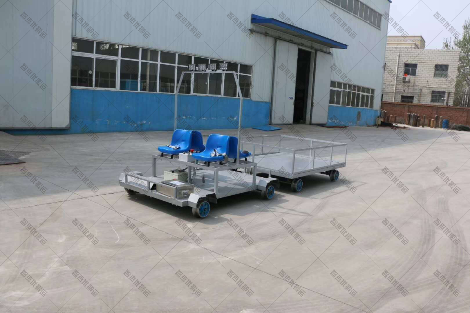 小型轨道巡检车