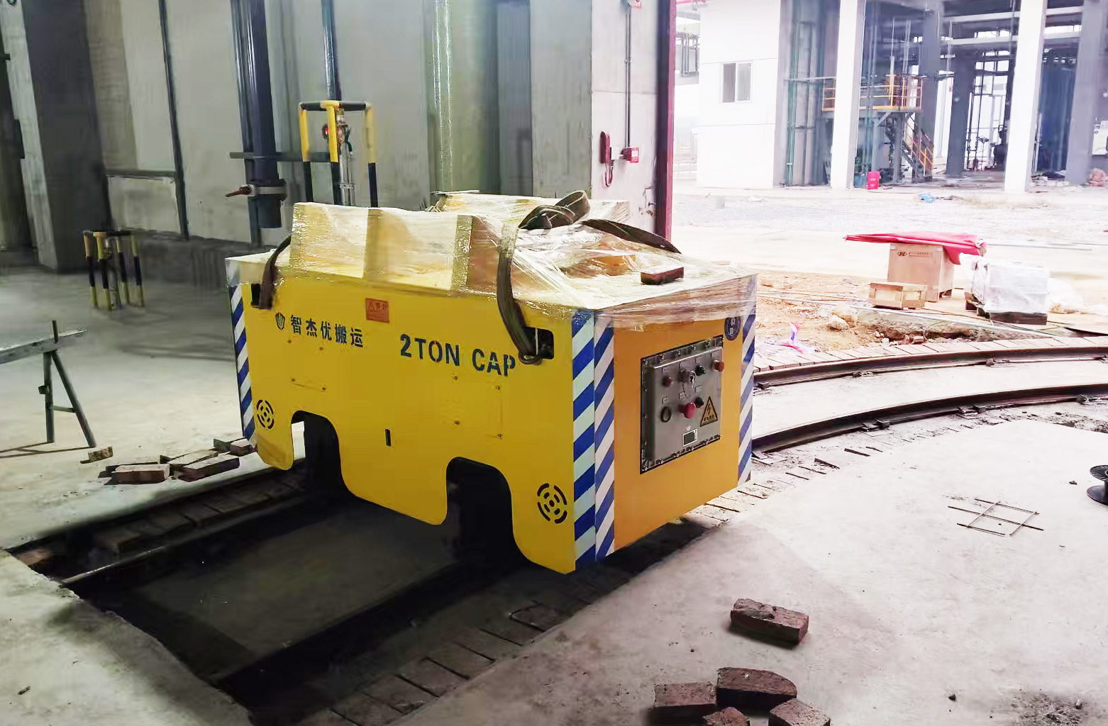 U型防爆轨道车成功交付 破解车间特殊转弯运输难题
